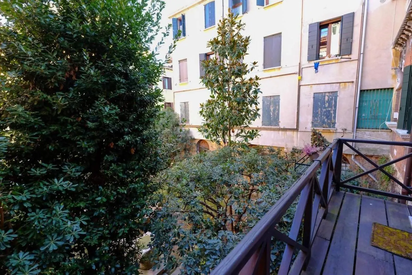 Rio Ca Foscari A San Pantalon Apartment Venice 0*,  Italy